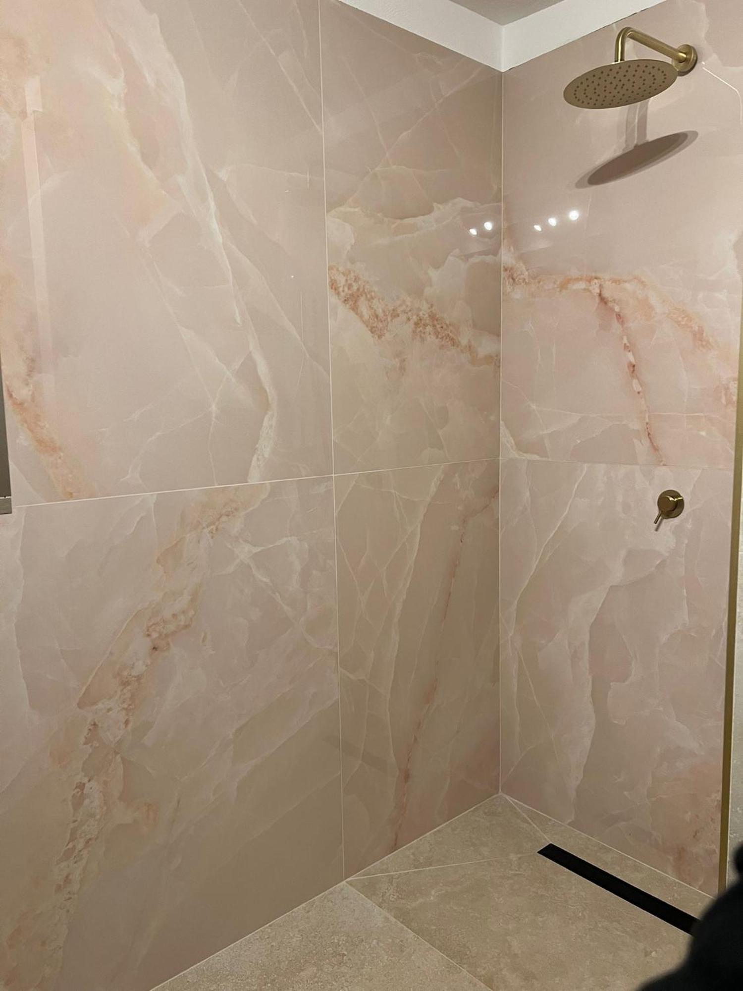 Royal Haus Apartment *